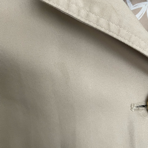 Banana Republic Trench Coat. - Picture 7 of 8